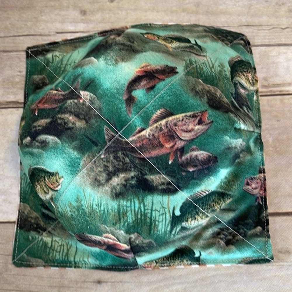 Microwave Bowl Cozy Reversible Fisherman/Fish